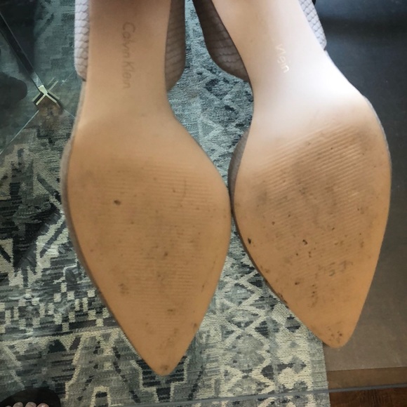 Ivory/Buff Calvin Klein D’Orsay Pumps, Heels - Picture 5 of 5
